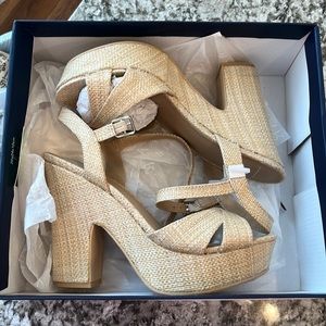 KAARI BLUE NATURAL VERA HEELS